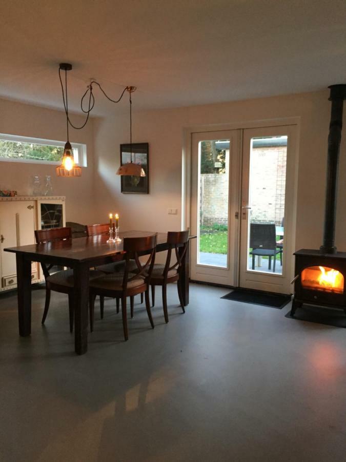 Het Hart Villa Bergen Luaran gambar